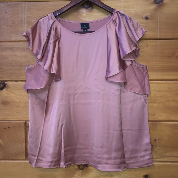 Pink Ruffles Silk-like Blouse - Picture 3 of 6